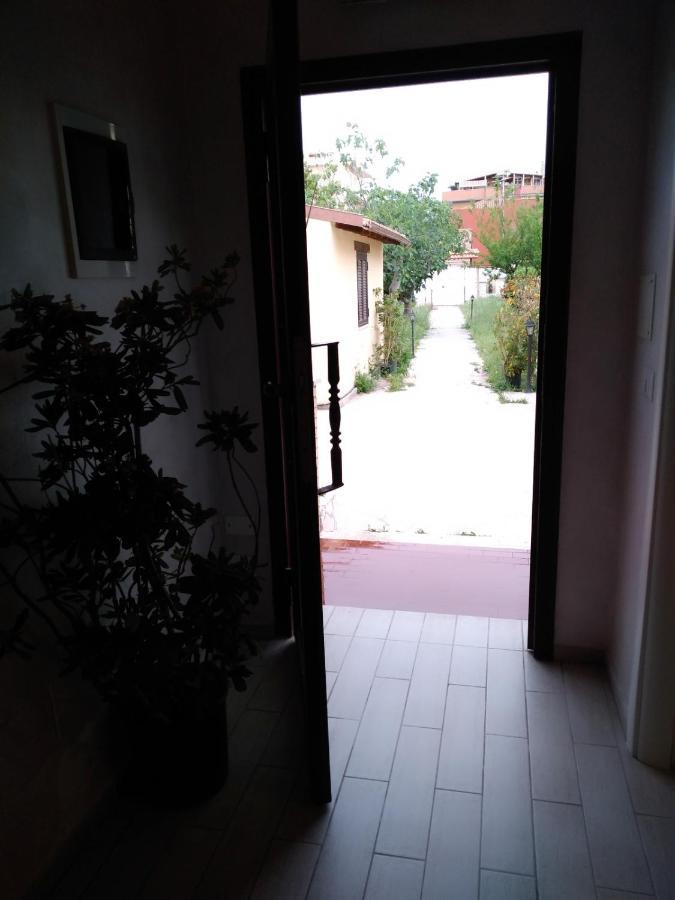 Rosilienza Suites Private Spa, Patio Garden Free Trasfer To & From Airport Fiumicino Exterior foto