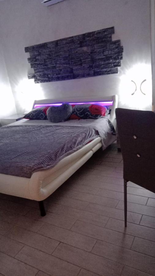 Rosilienza Suites Private Spa, Patio Garden Free Trasfer To & From Airport Fiumicino Exterior foto