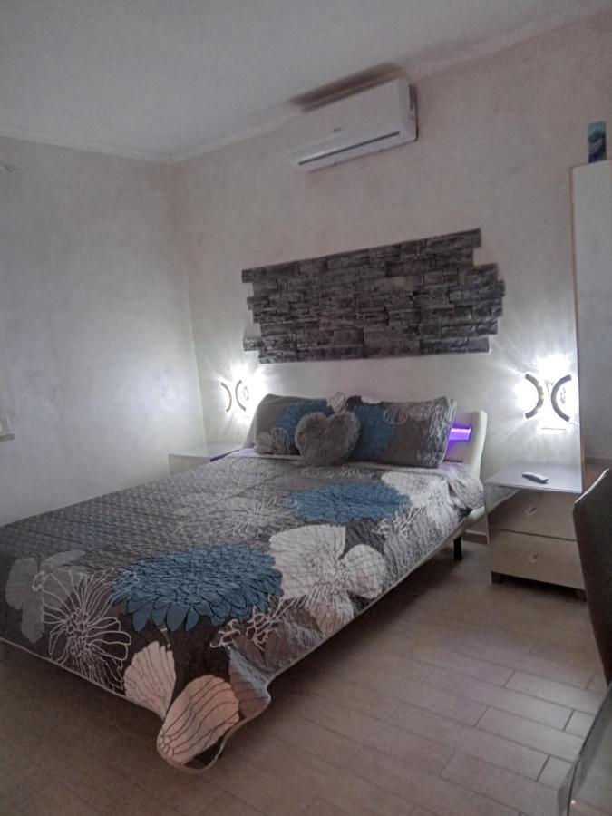 Rosilienza Suites Private Spa, Patio Garden Free Trasfer To & From Airport Fiumicino Exterior foto