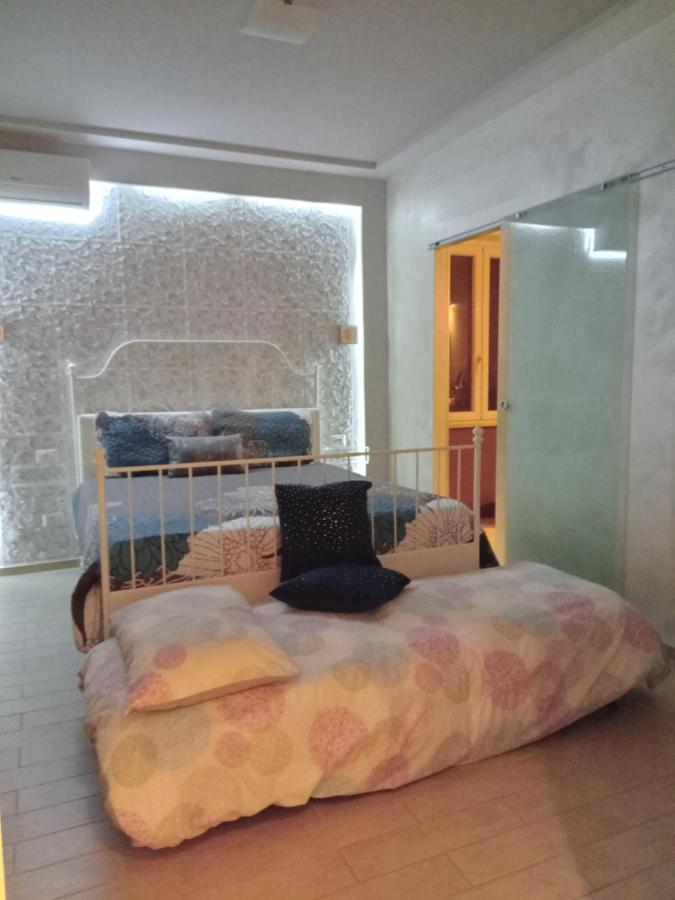 Rosilienza Suites Private Spa, Patio Garden Free Trasfer To & From Airport Fiumicino Exterior foto